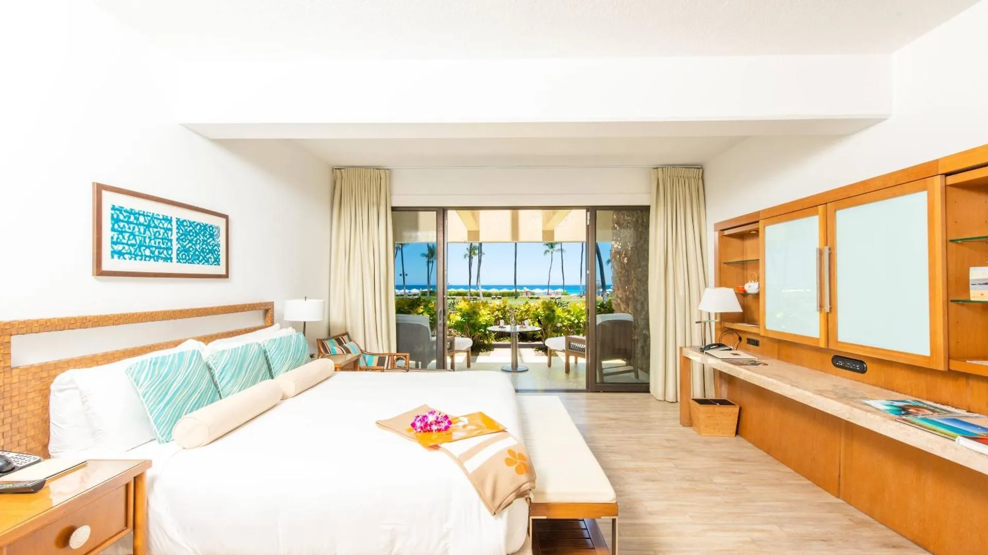 Mauna Kea Beach Hotel, Autograph Collection Kohala Coast